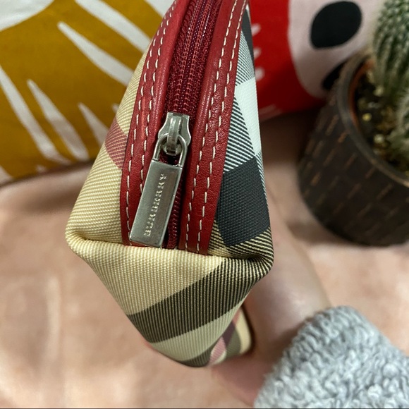 Burberry London Cosmetic Pouch - Picture 4 of 7